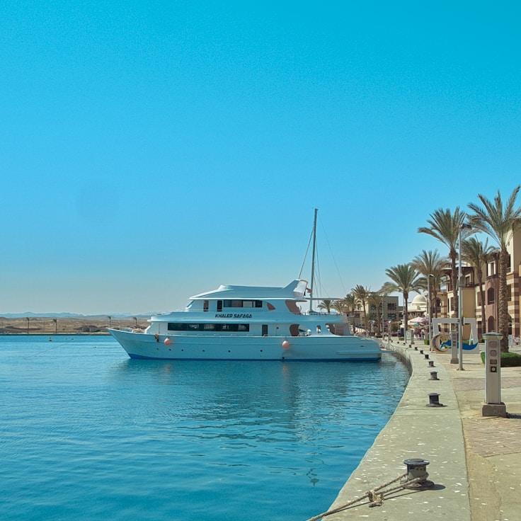 Corporate retreat on yacht